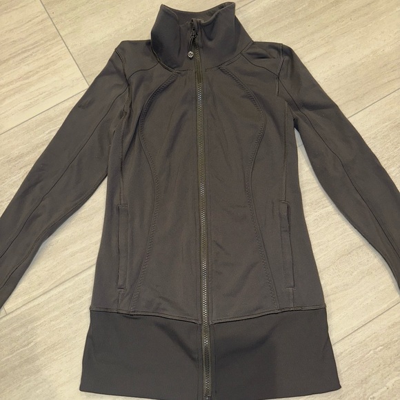 Lululemon Jacket - Picture 7 of 8